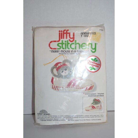 Jiffy Merry Mouse in a Sneaker Ornament Embroidery Kit NEW Vintage 1978 - Picture 2 of 3